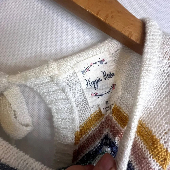 Hippie Rose Colorful Chevron Knit Sweater Size Small - Picture 8 of 11